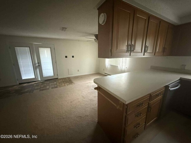 Photo - 104 Park Ave