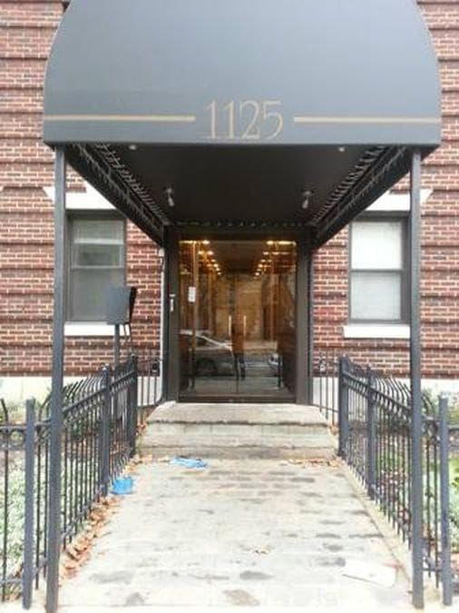 Entrada principal - 1125 12th St NW Unidad 42