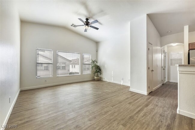 Photo - 2572 Land Rush Dr