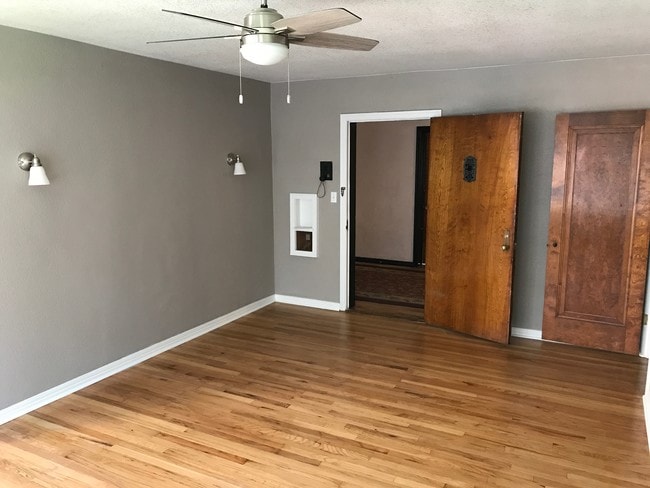 Photo - Park View Apartments