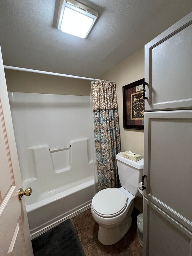 Photo - 680 Fall Creek Dr Unidad 10