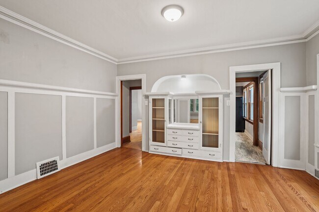 Photo - 3038 N Maryland Ave