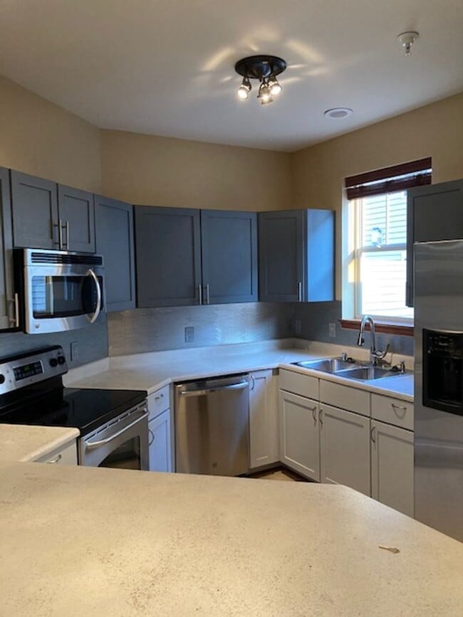 Photo - 60 S Gardens Way