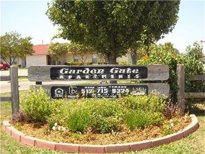 Photo - 300 E 3rd St