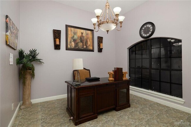 Photo - 9 Santa Fe St