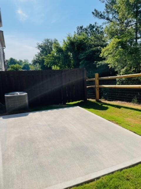 Photo - 2326 Portrush Wy SE