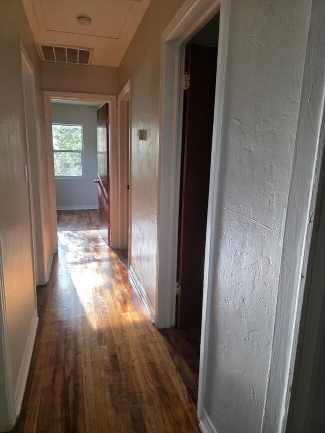 Photo - 1734 W Tharpe St