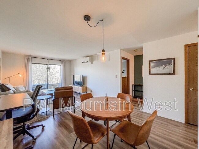 Photo - 339 E 600 S Unidad 1405