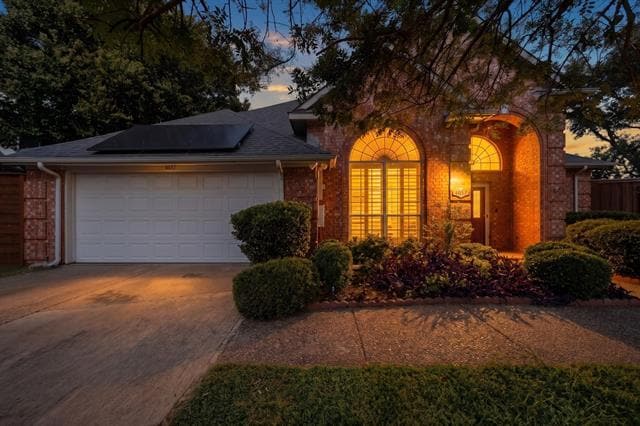 Photo - 4057 Bramley Way