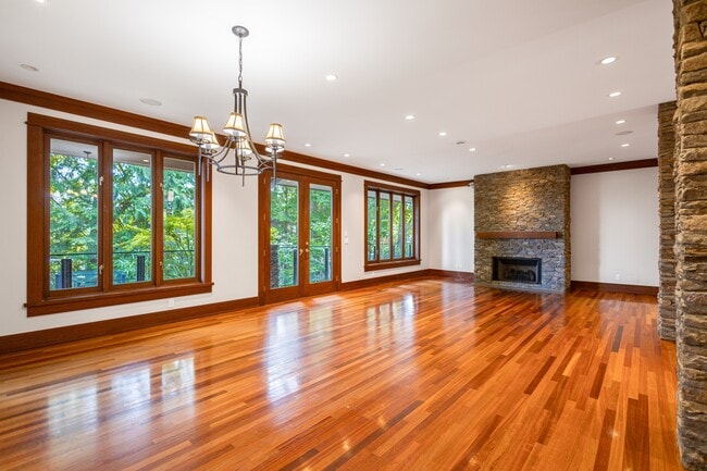 Photo - 3524 Mathers Ave