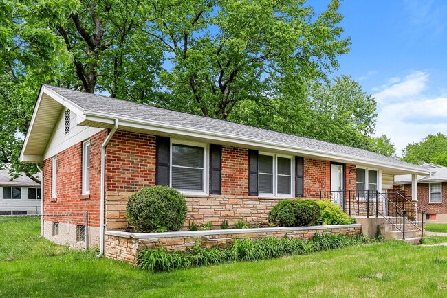 Photo - 9609 Griffin Dr