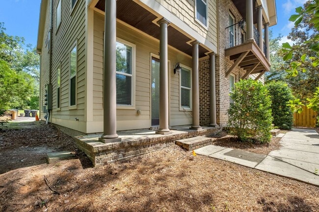 Photo - 380 E Bradford Rd
