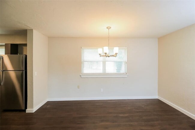 Photo - 1828 Sunrise Dr