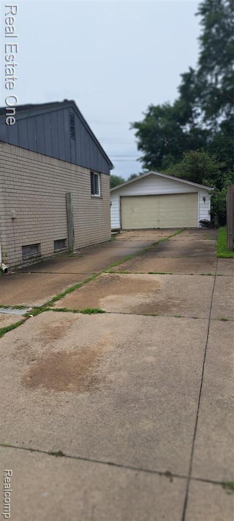 Photo - 30525 Cherry Ave