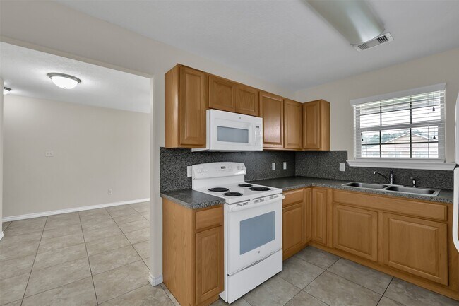 Photo - 167 S Bend Ct