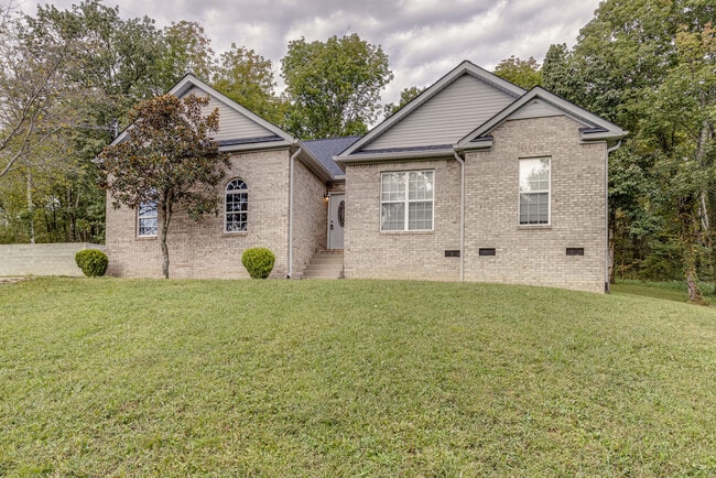 Building Photo - 1283 Cliff Amos Rd Rental