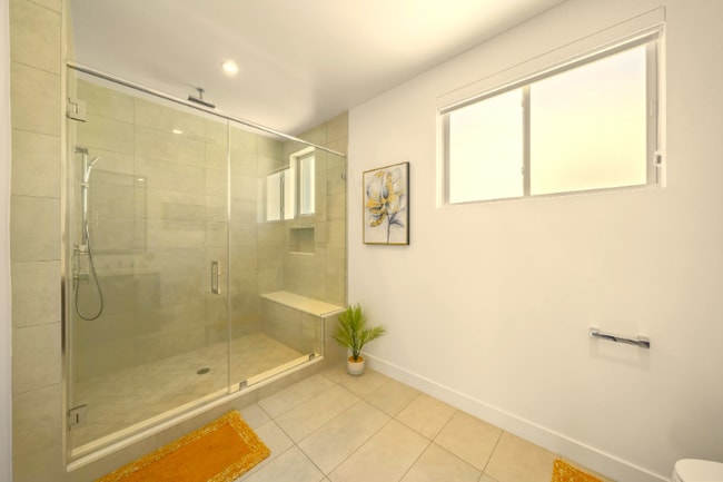 Photo - 497 N St Andrews Pl