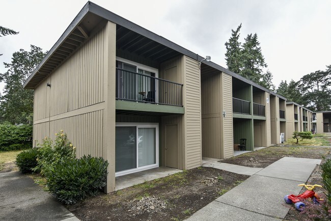 Ridgewood Apartments For Rent in Lakewood, WA