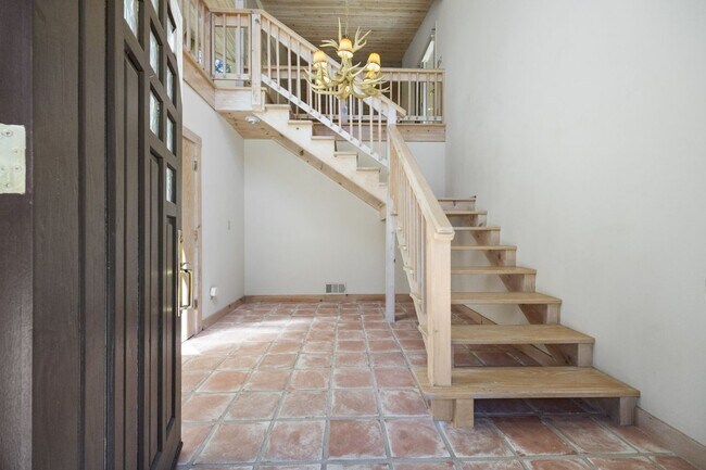 Photo - 29861 Greenwater Dr