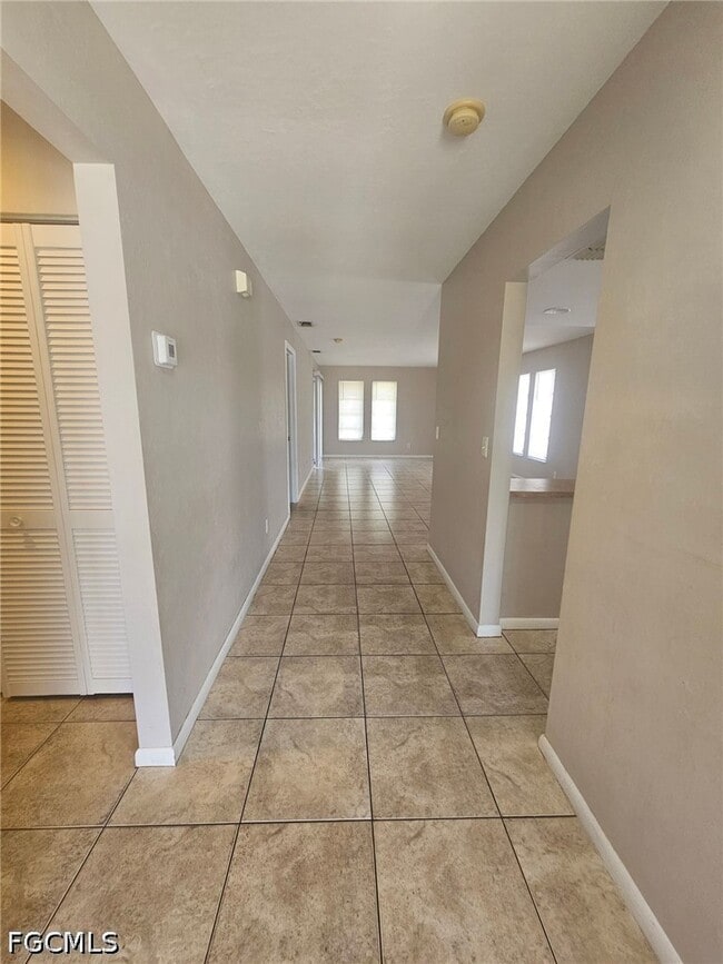 Photo - 1101 SW 48th Terrace