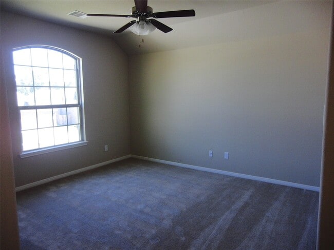 Photo - 5507 Claymore Meadow Ln