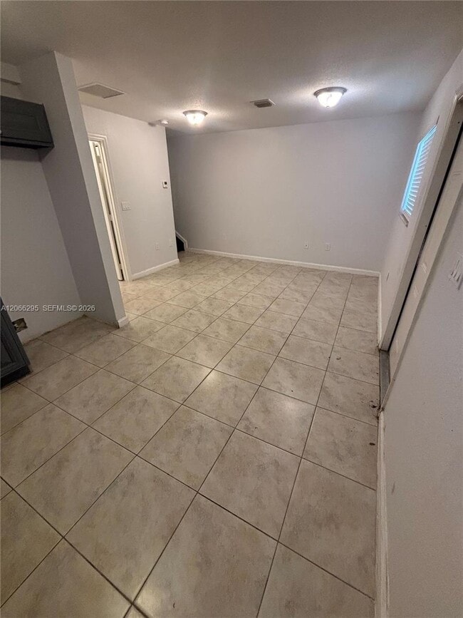 Photo - 14042 NE 2nd Ave Unit 14042