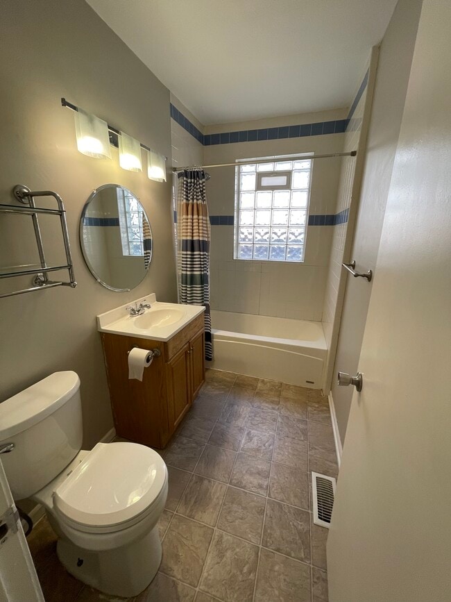 Bathroom - 400 Chittenden Ave Unit 400