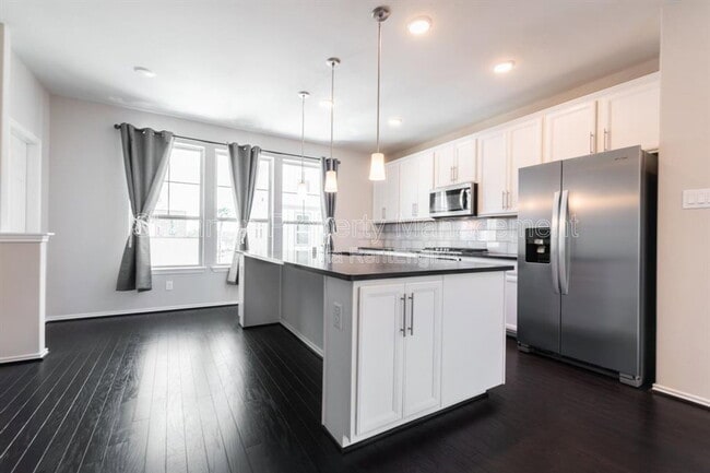 Photo - 3108 Roseland Terrace Ln