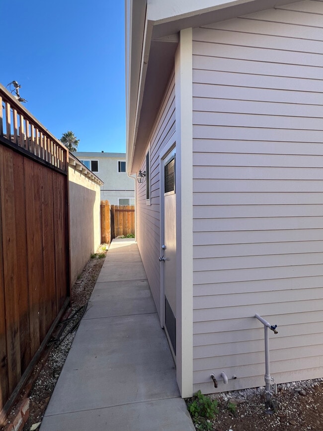 Photo - 4821 Monroe Ave