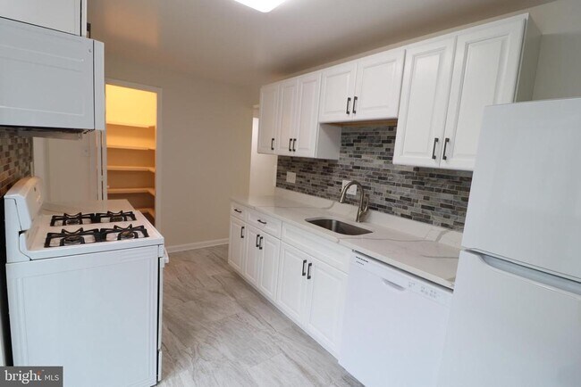 Photo - 3338 Huntley Sq Dr Unit T1