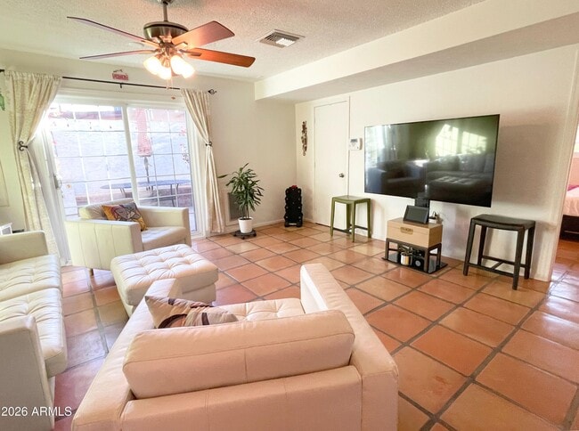 Photo - 2107 E Monte Vista Rd