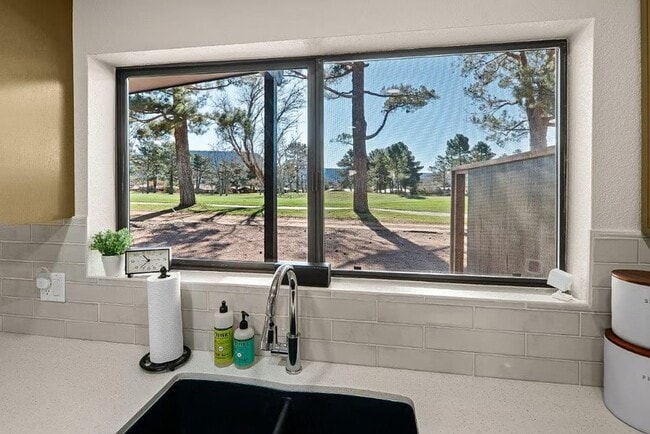 Photo - S-1073 Unit # 1