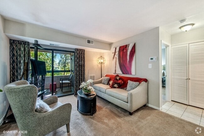 Spacious Living Room - Brookland Ridge Apartments