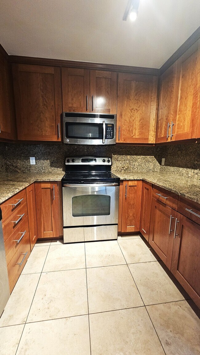 Photo - 230 E Broadway Unit #1008