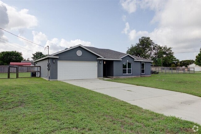 Building Photo - 111 Jane Ellen Cove Rental
