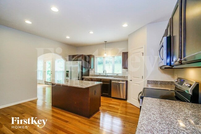 Photo - 314 S Market St