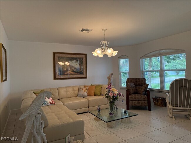 Photo - 799 94th Ave N