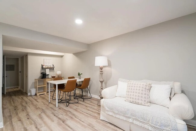 2028 Falling Brook Dr Unit SI ID1472875P