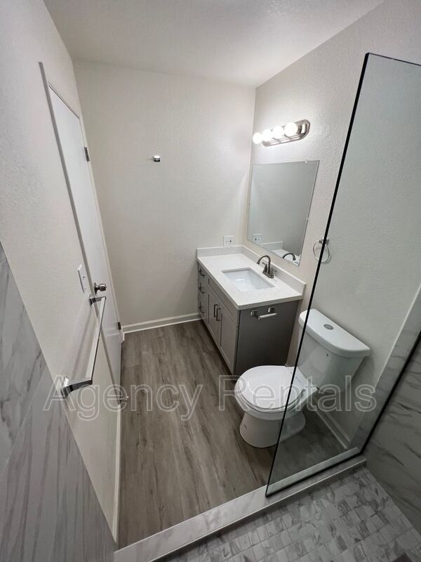 Photo - 2419 Oahu Ave