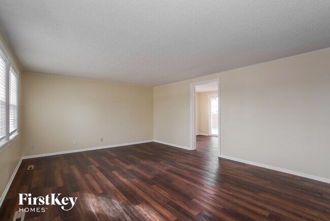 Photo - 728 Jackson Ave