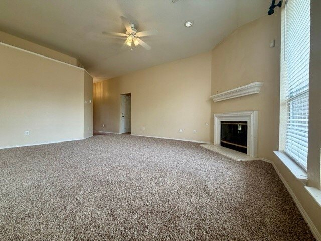 Photo - 1611 Windcastle Dr