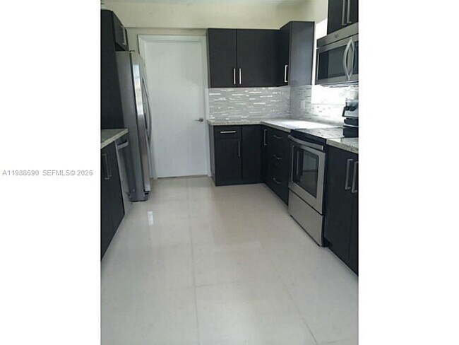 Photo - 740 NE 179th Terrace