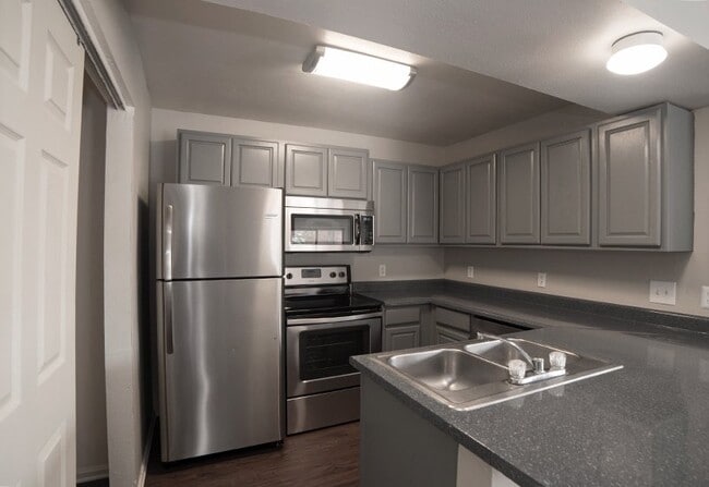 Building Photo - 29 Ryan Gulch Rd Unit 120