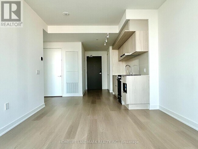 Photo - 448 Burnhamthorpe Rd W Unit 3206