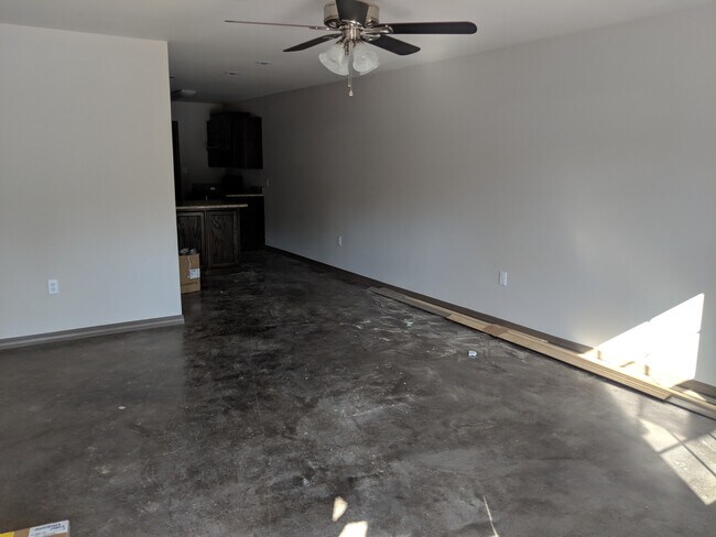 Photo - 44 W Center St Unidad 44 W Center Street #A