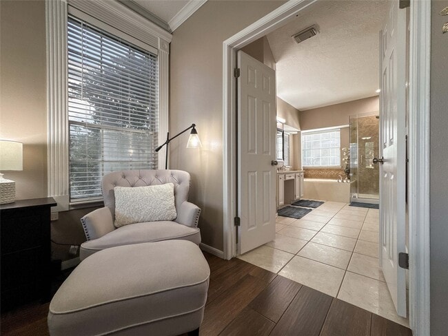 Building Photo - 1804 San Jose St