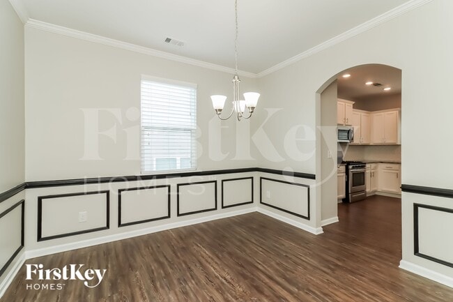 Photo - 529 S Fortune Way