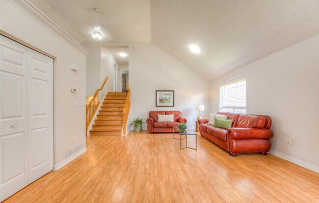 Photo - 161 Starwood Dr
