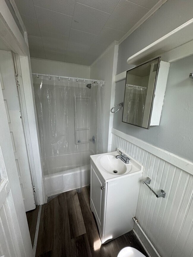17 Sullivan St