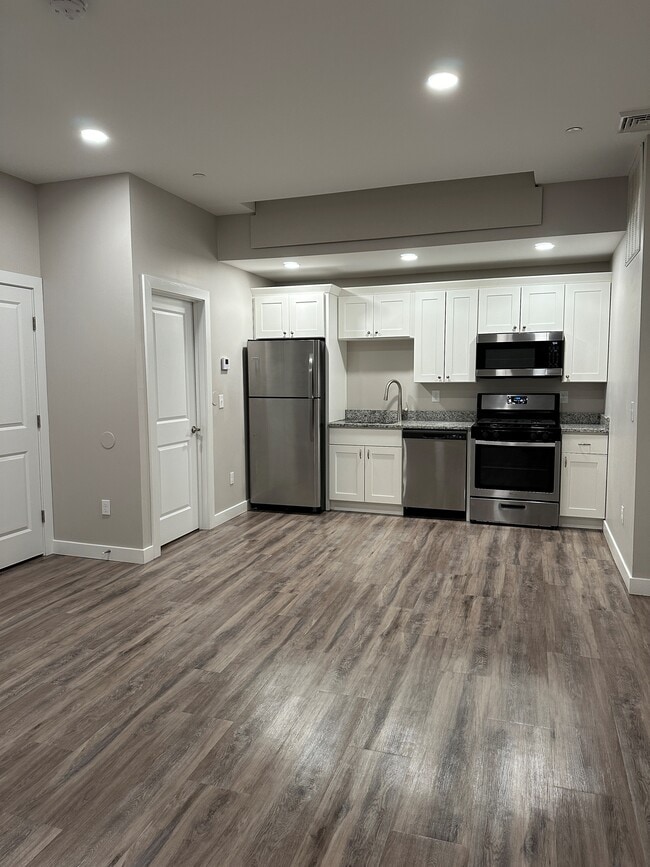 The Residences at 62 Lowell Street